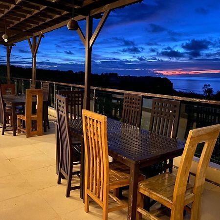 Balangan Surf Resort Jimbaran Eksteriør billede
