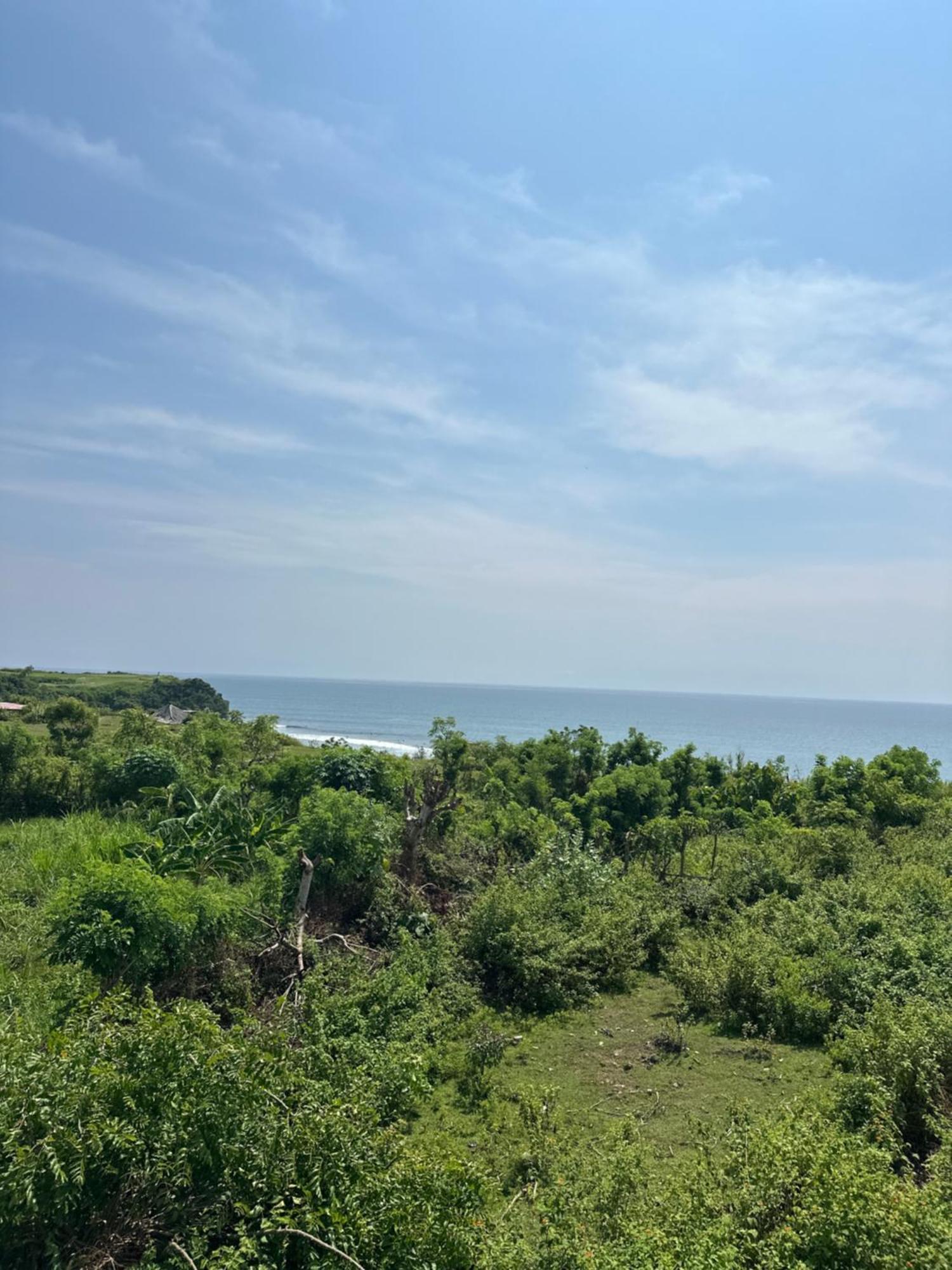 Balangan Surf Resort Jimbaran Eksteriør billede