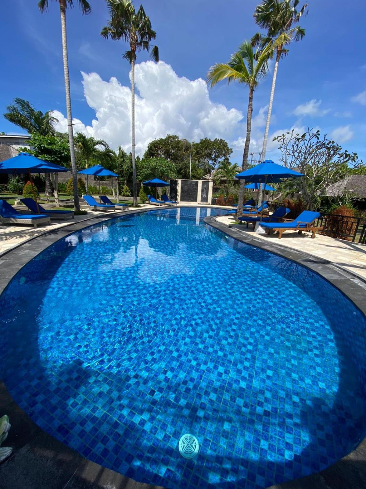 Balangan Surf Resort Jimbaran Eksteriør billede