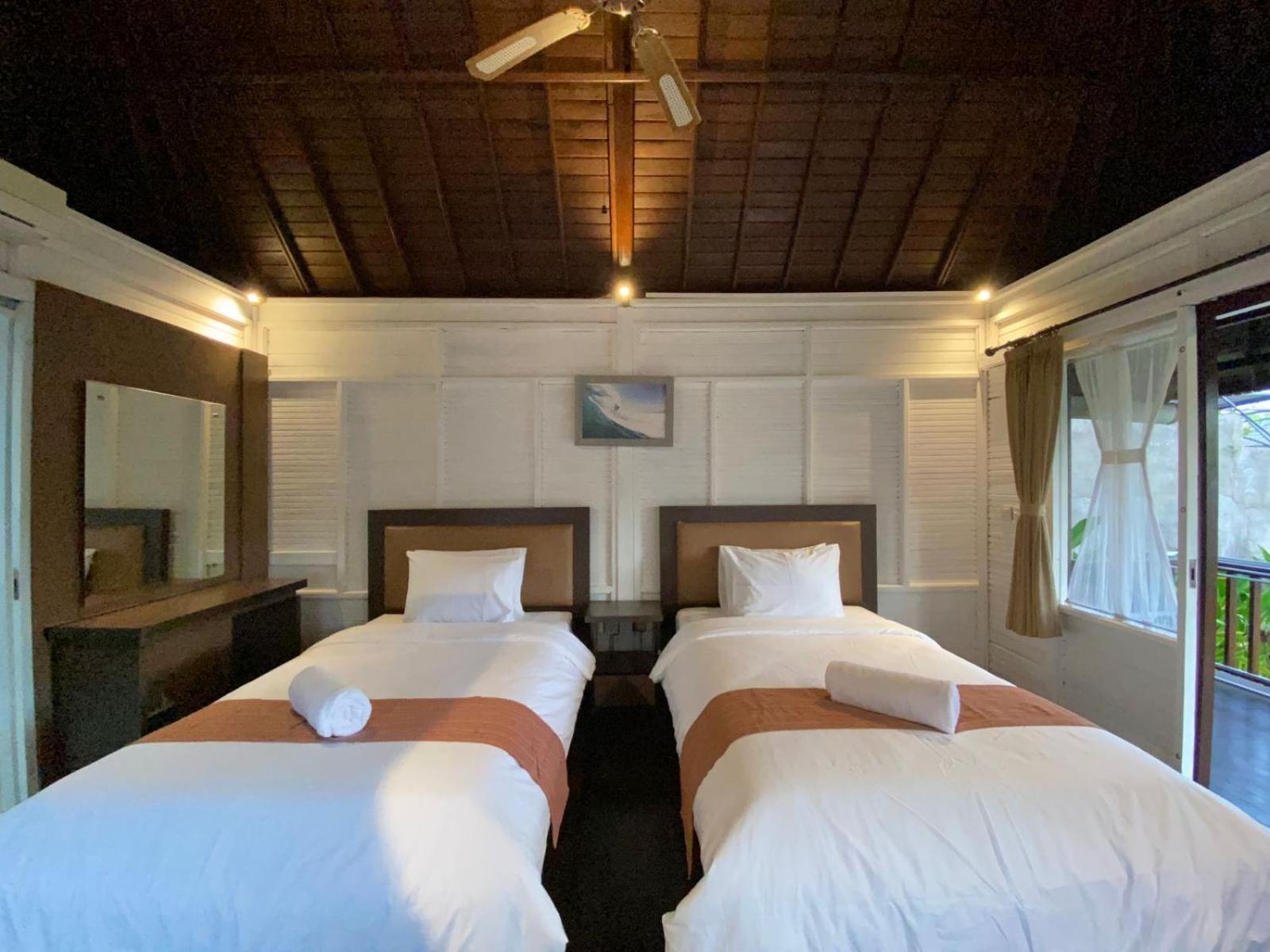 Balangan Surf Resort Jimbaran Eksteriør billede